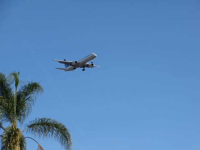 Boeing 757-200 (N535UA) - Shot from Balboa Park in San Diego