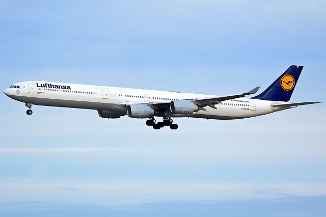 Airbus A340-600 (D-AIHF)