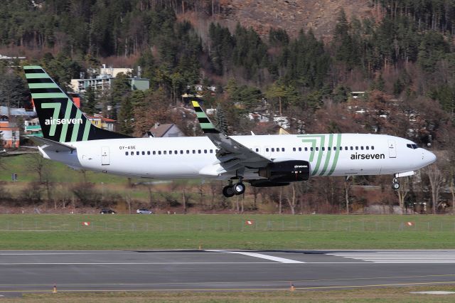 Boeing 737-800 (OY-ASE)