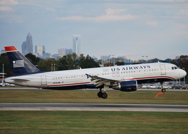 Airbus A320 (N110UW) - Arriving 18C - 10/24/10