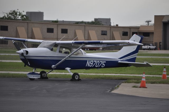 Cessna Skyhawk (N97075)