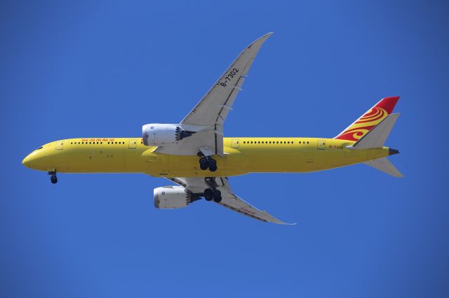 Boeing 787-9 Dreamliner (B-7302)