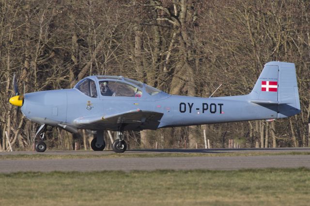 Piaggio P-149 (OY-POT)