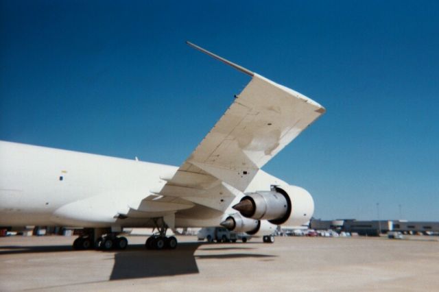 Boeing 747-200 (A6-GDP) - From the Dubai Royal AIr Wing, in Louisville for a horse charter this aircraft was used exclusively for transporting the horses for the Sultan of Dubai.