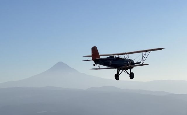 N485W — - Stearman Speedmail near Mt. Hood, Oregon.