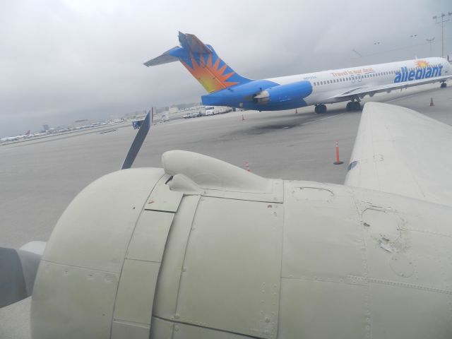 McDonnell Douglas MD-83 (N872GA) - From the DC-3 about to start up at LAX!