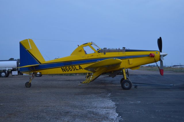 AIR TRACTOR AT-602 (N665LA)