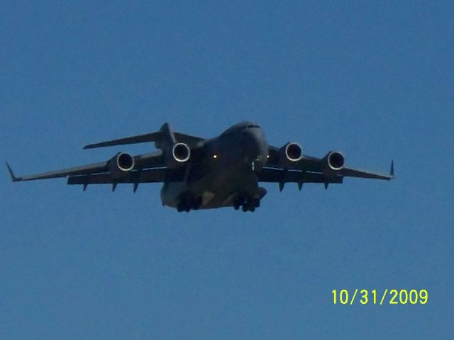 — — - Landing 17R