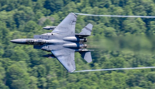 McDonnell Douglas F-15 Eagle —