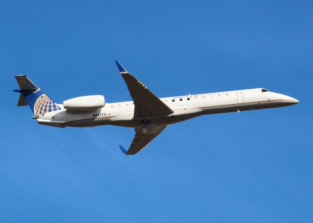 Embraer EMB-145XR (N14174) - Shreveport Regional.