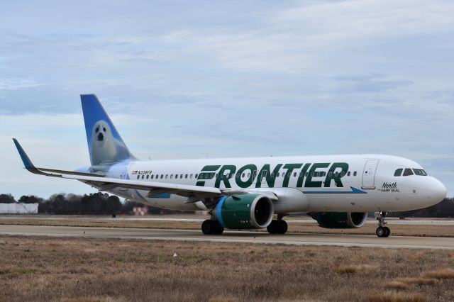 Airbus A320 (N338FR) - Taxiing towards the end of RWY 5