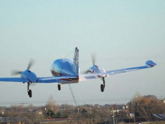 Cessna 421 (N421PD)