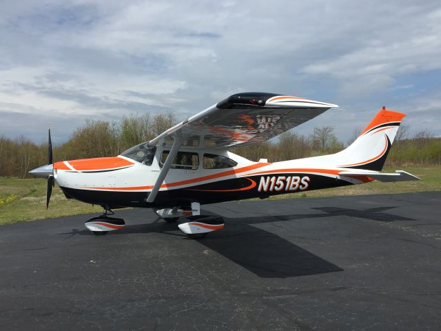 Cessna Skylane (N151BS)