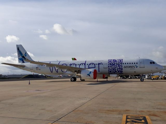 Airbus A321 (CS-TSG) - Aeroporto de lisboa