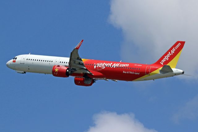 Airbus A321neo (VN-A654)