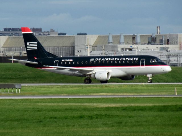 Embraer 170/175 (N817MD)