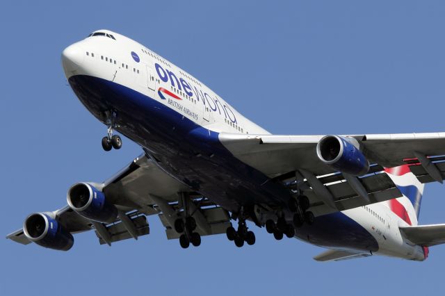 Boeing 747-200 (G-CIVK)