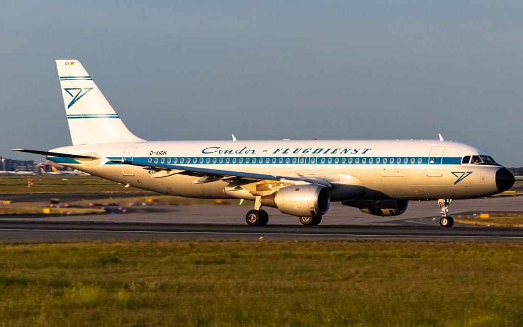 Airbus A320 (D-AICH)