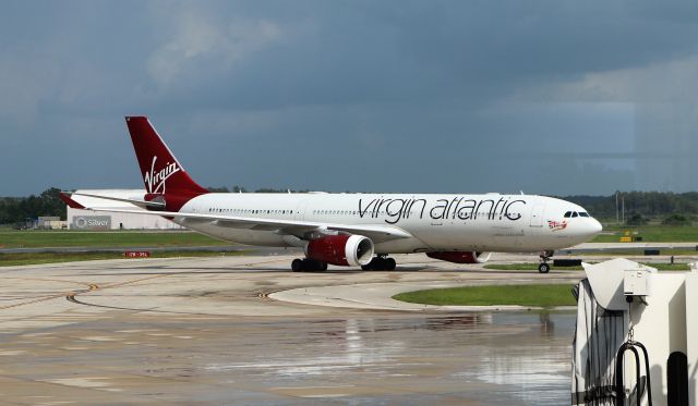 Airbus A330-300 (G-VLUV) - 9/23/22  Virgin LHR-MCO taxis in from rwy 35R