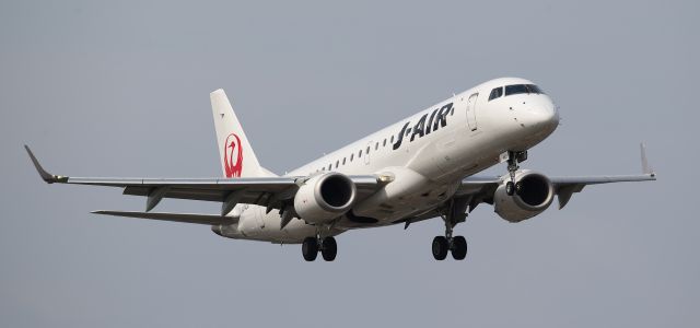 Embraer ERJ-190 (JA243J) - J-AIR(JAL)