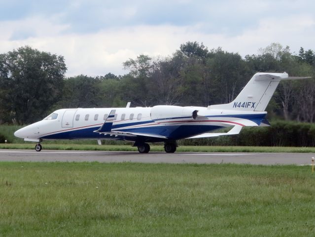 Learjet 45 (N441FX)