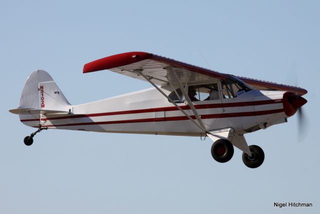 Piper PA-12 Super Cruiser (N3102M)