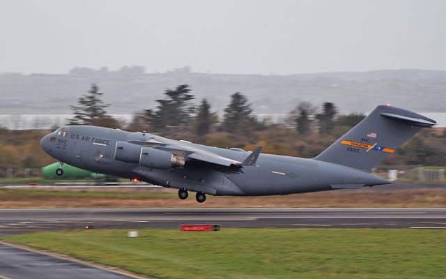 Boeing Globemaster III (09-9212) - "rch114" usaf charleston c-17a 09-9212 dep shannon 4/11/18.