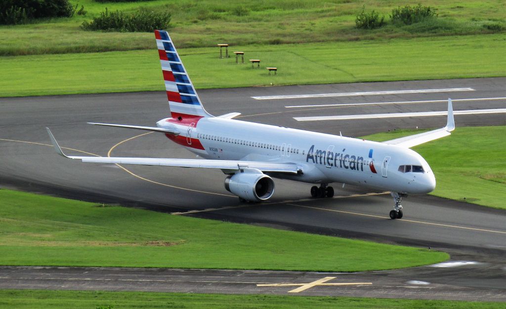 Boeing 757-200 (N192AN)