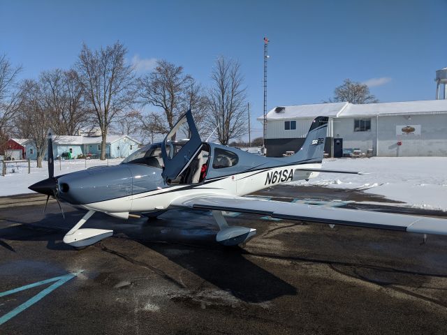 Cirrus SR-22 (N61SA)