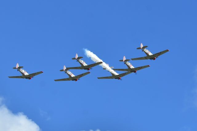 — — - FORT L, AIR SHOW
