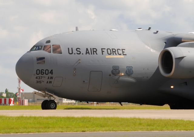 Boeing Globemaster III (93-0604)