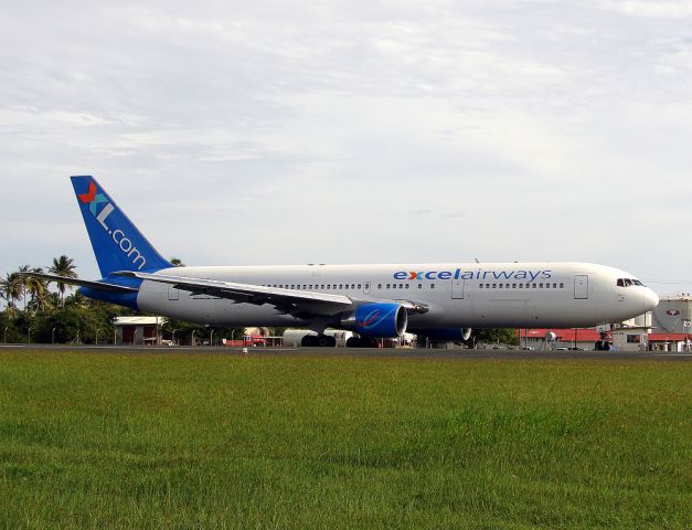 BOEING 767-300 (G-VKNG)