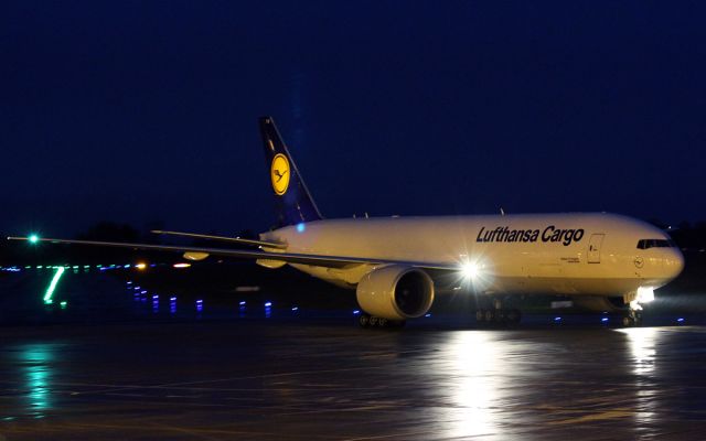 Boeing 777-200 (D-ALFB) - lufthansa cargo b777-fbt d-alfb arriving in shannon this morning from lax 8/11/16.