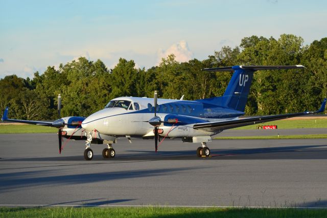 Beechcraft Super King Air 200 (N843UP) - At KJQF. 9/17/18