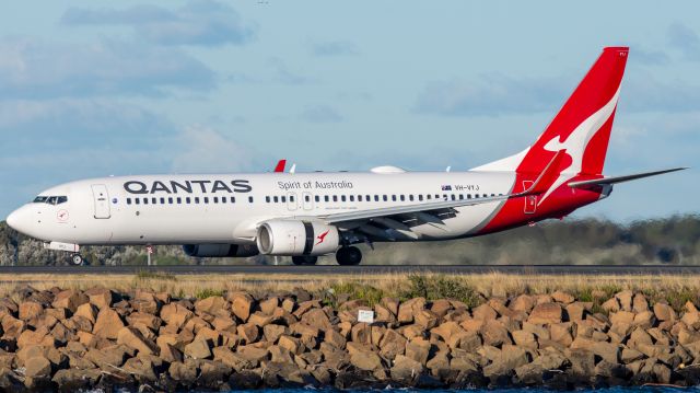 Boeing 737-800 (VH-VYJ)