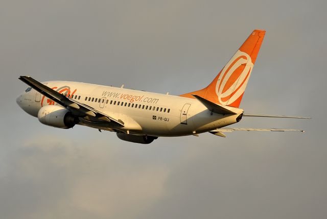 Boeing 737-700 (PR-GIJ)