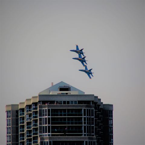 McDonnell Douglas FA-18 Hornet — - Blue Angels Air Show 2017 Milwaukee Lakefront