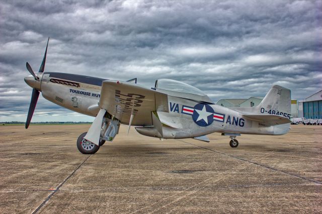 North American P-51 Mustang (NL551CF)