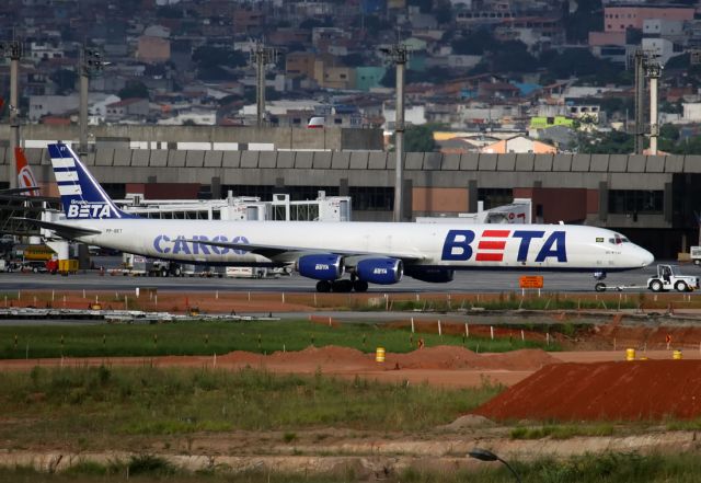 McDonnell Douglas DC-8-70 (PP-BET)