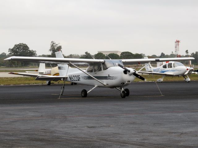 Cessna Skyhawk (N522QF)