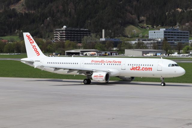 Airbus A321 (G-POWN)