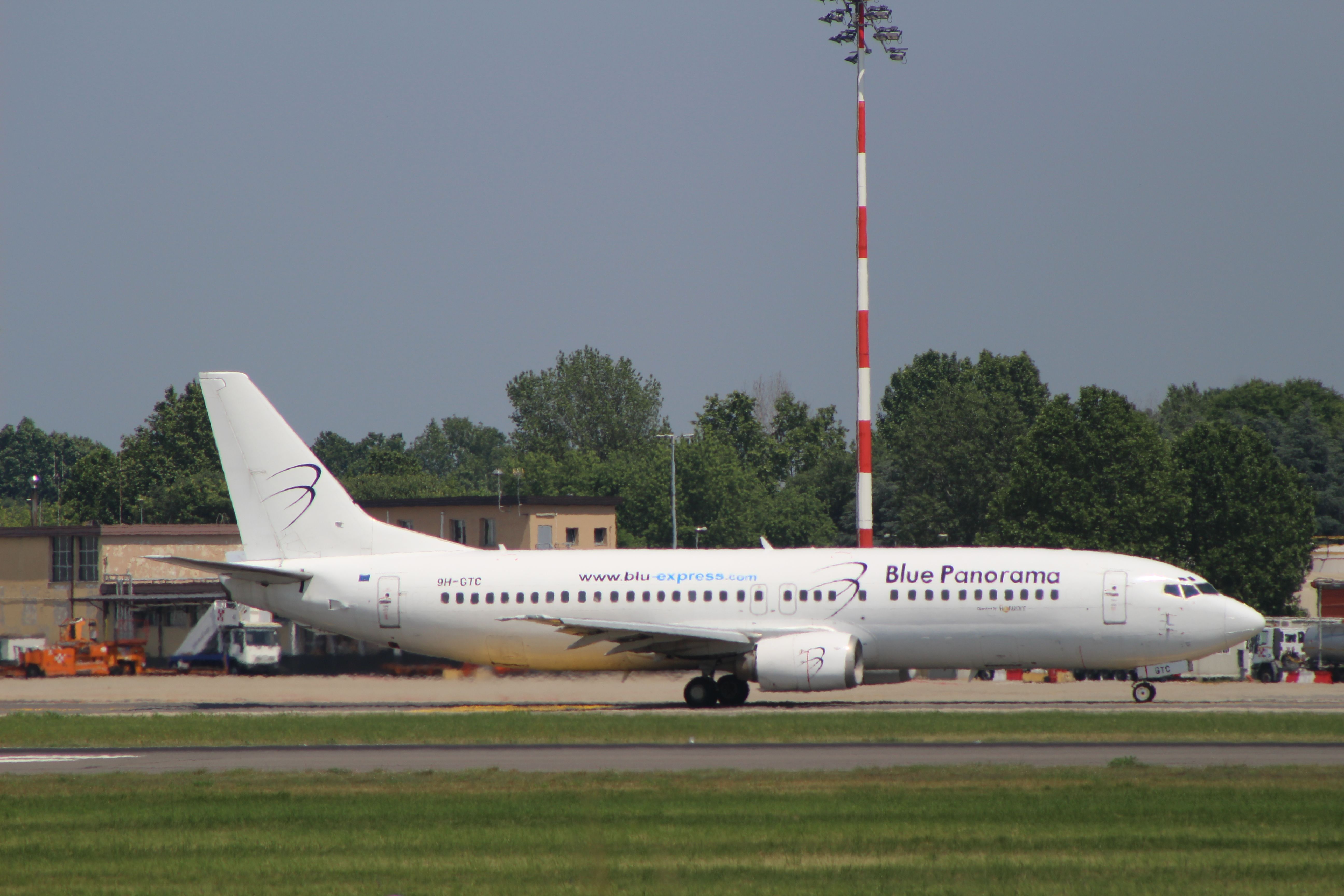 Boeing 737-700 (9H-GTC) - TAXIING TO RUNWAY 36 LINATE 27-05-2017