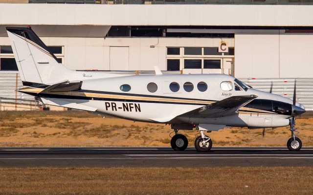 Beechcraft King Air 90 (PR-NFN)