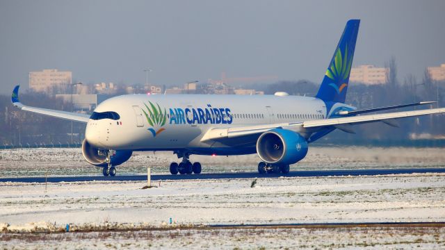 Airbus A350-900 (F-HNET) - 08/02/2018.br /Cet hiver en 24/06.