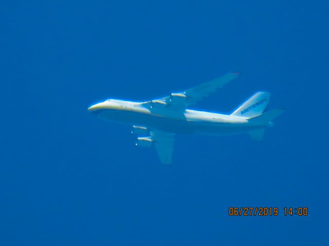 Antonov An-124 Ruslan (UR-82073)