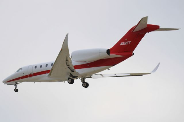 Cessna Citation X (N585T)