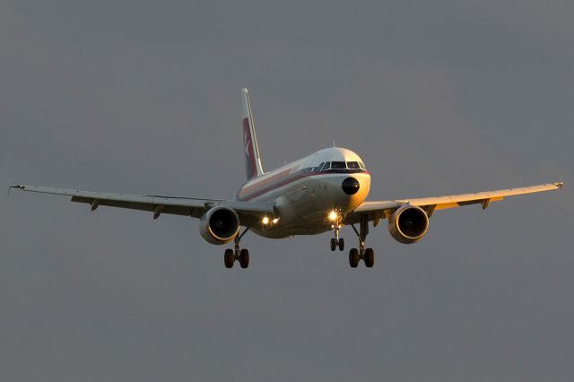 Airbus A320 (9H-AEI)