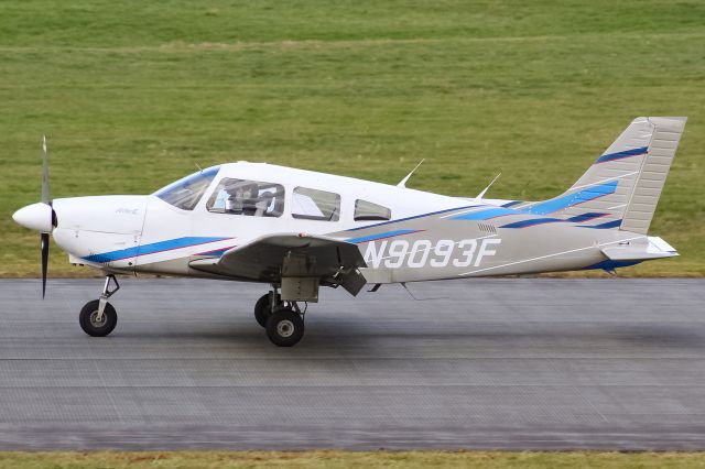 Piper Cherokee (N9093F)