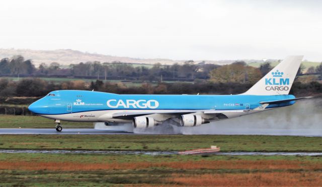 Boeing 747-400 (PH-CKB) - KLM cargo b747-406f(er) ph-ckb landing in shannon from amsterdam to pick up horses for its flight to miami 1/12/20. 