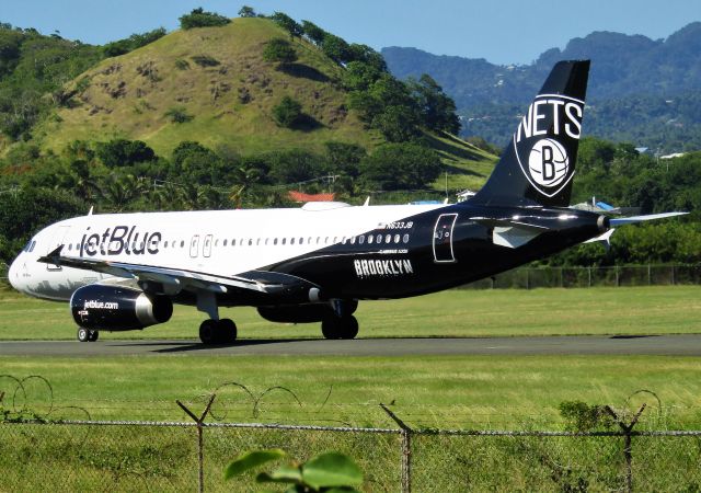 Airbus A320 (N633JB)